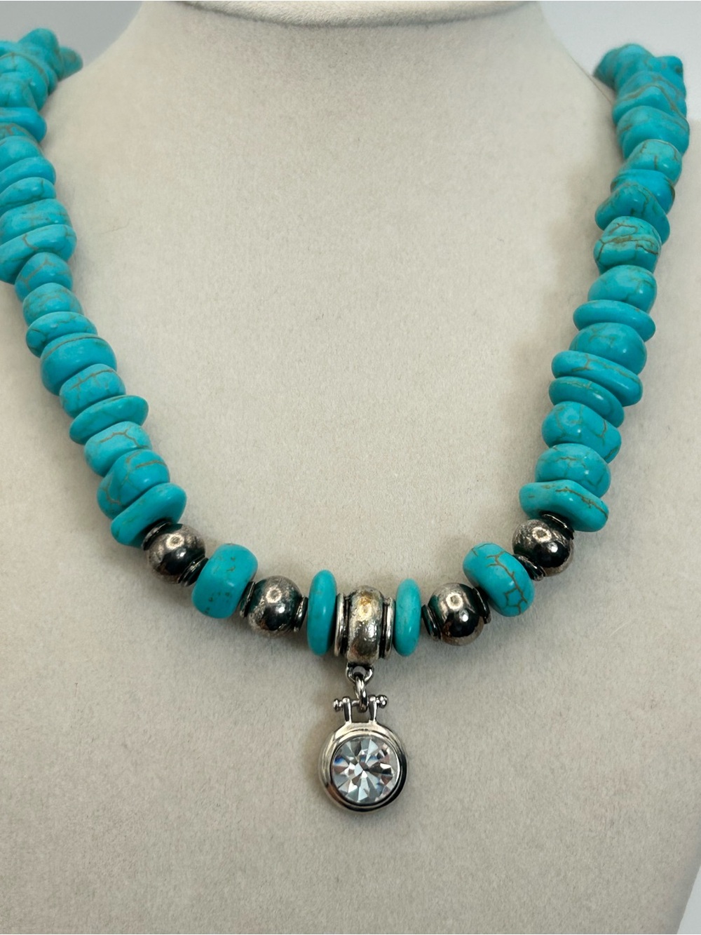Southwestern Turquoise Bead Necklace 18" Silver-tone Accents Crystal Charm